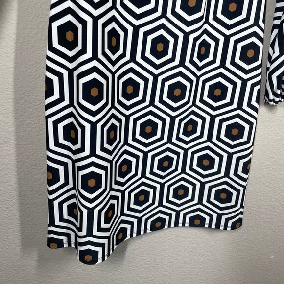 Jude Connally Small Geo Honeycomb Shift Dress Black White Crew Neck Long Sleeves - Picture 4 of 7